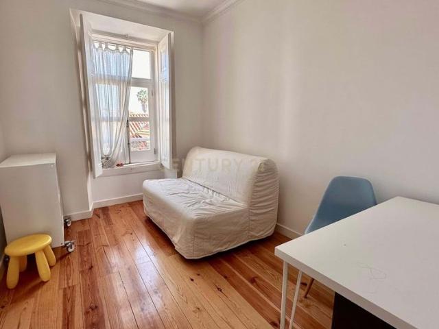 Apartamento alugar em São Vicente de Fora, Lisboa