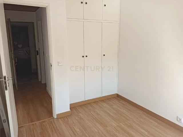 Apartamento alugar em Amadora, Lisboa