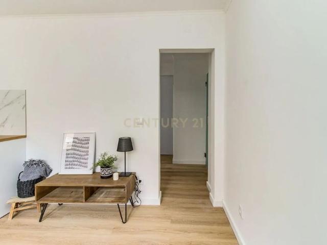 Apartamento alugar em Amadora, Lisboa