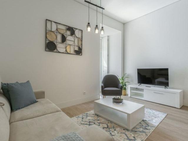 Apartamento alugar em Misericórdia, Lisboa