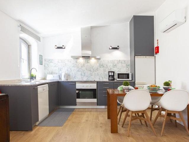 Apartamento alugar em Bairro Operário, Lagos