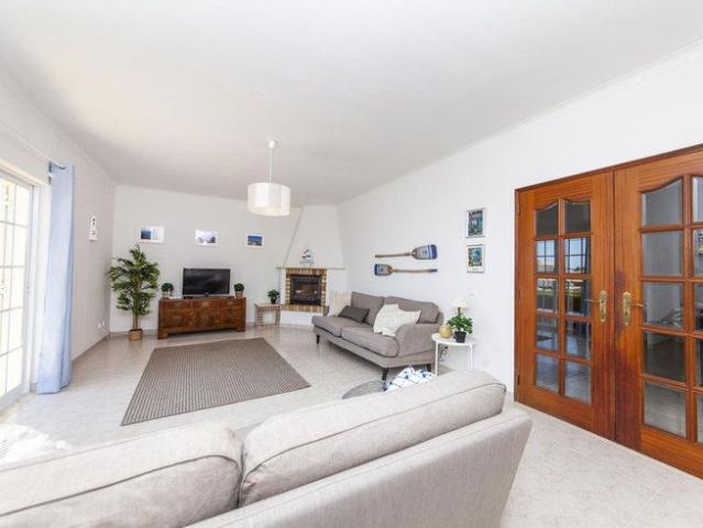 Apartamento alugar em Torraltinha, Lagos