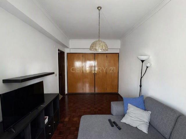 Apartamento alugar em Benfica, Lisboa