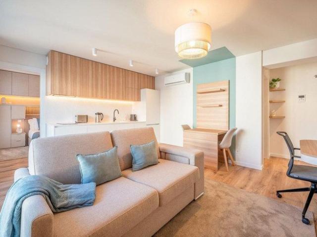 Apartamento alugar em Alta de Lisboa, Lisboa