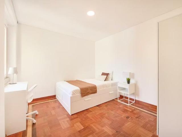 Apartamento alugar em Avenidas Novas, Lisboa