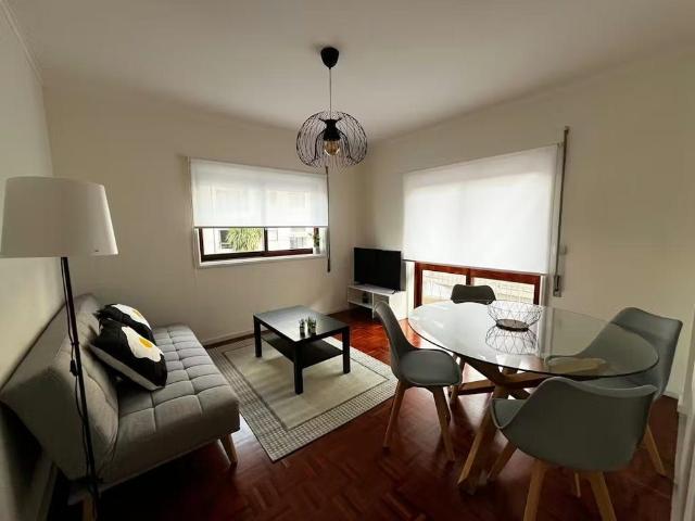 Apartamento alugar em Avilhó, Porto