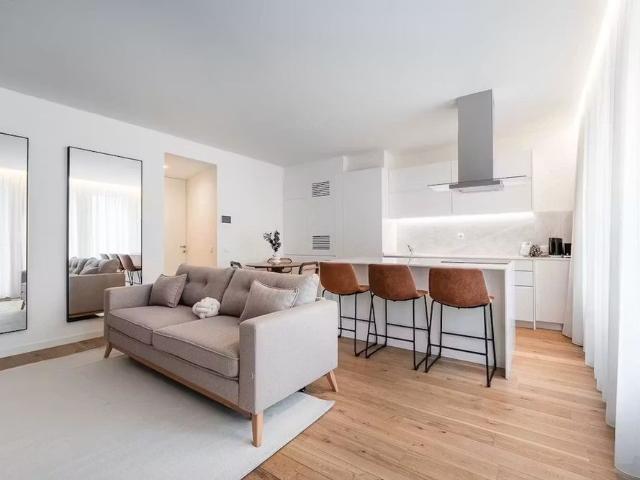 Apartamento alugar em Porto, Cedofeita