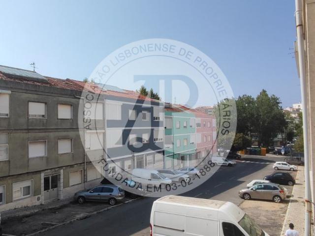 Apartamento alugar em Idanha, Sintra
