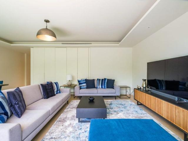 Apartamento alugar em Bairro do Rosário, Cascais