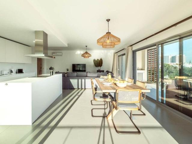 Apartamento alugar em Correeira, Albufeira