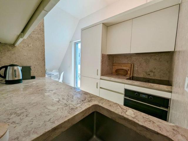 Apartamento alugar em Santo António, Lisboa