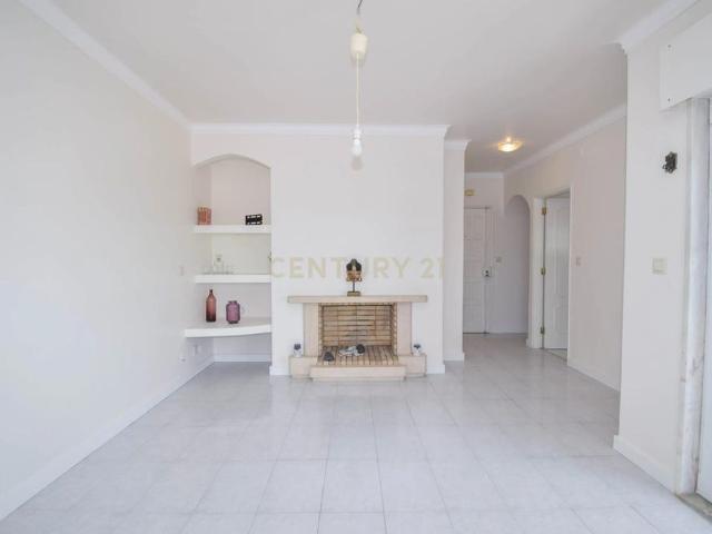 Apartamento alugar em Sassoeiros, Cascais