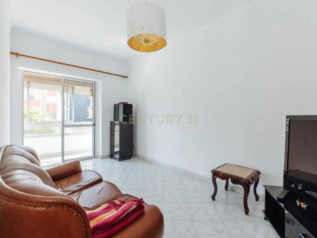 Apartamento alugar em Bairro dos Cágados, Odivelas