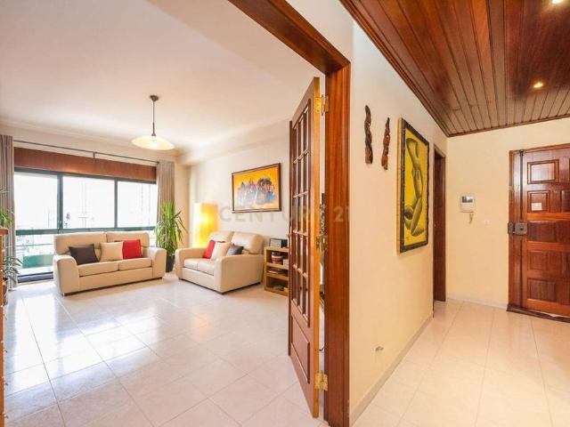 Apartamento alugar em Lisboa