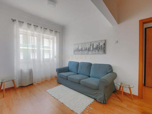 Apartamento alugar em Damaia, Amadora