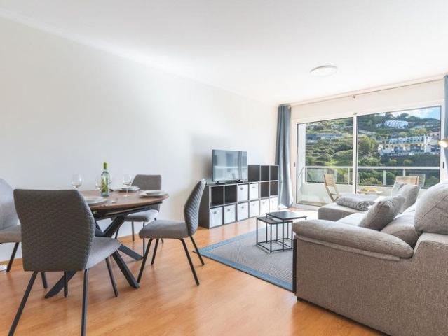 Apartamento alugar em Vargem, Santa Cruz