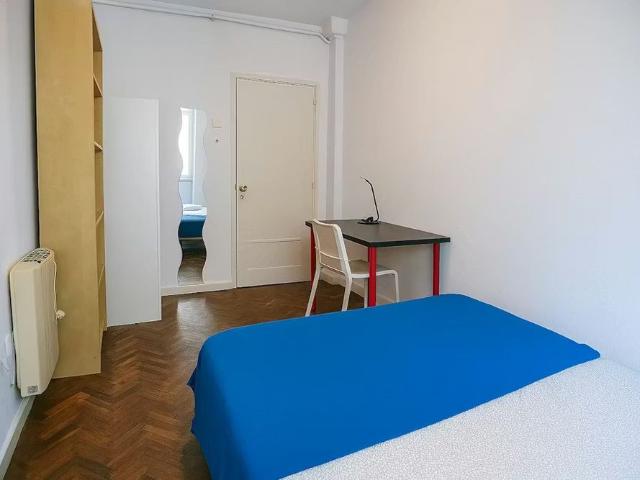 Apartamento alugar em Anjos, Lisboa