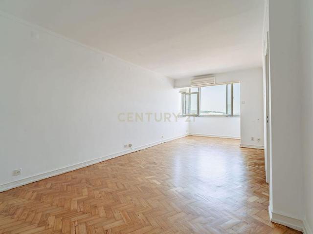 Apartamento alugar em Campo de Ourique, Lisboa