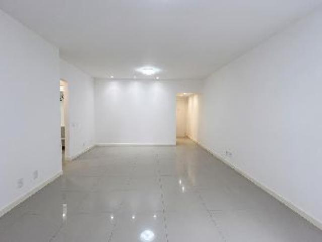 Apartamento aluguel em Região Geográfica Imediata de Florianópolis, Desterro