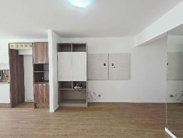 Apartamento aluguel em Região Geográfica Imediata de Florianópolis, Desterro