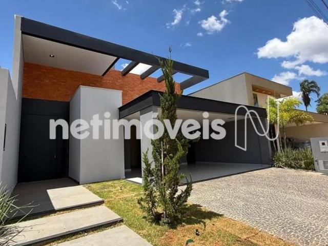 Casa venda em Região Geográfica Imediata do Distrito Federal, Região Integrada de Desenvolvimento do Distrito Federal e Entorno