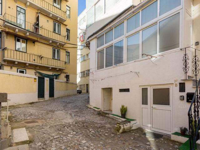 Apartamento alugar em Picheleira, Lisboa
