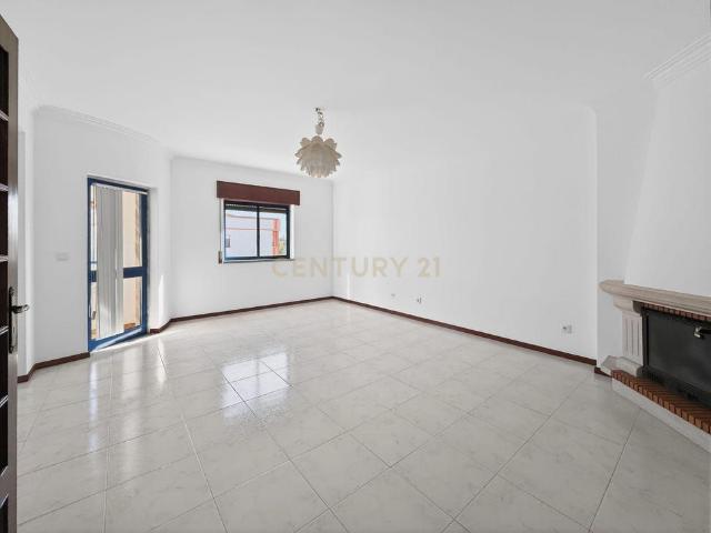 Apartamento alugar em Seixal, Amora