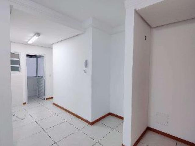 Apartamento aluguel em Região Geográfica Imediata de Florianópolis, São José