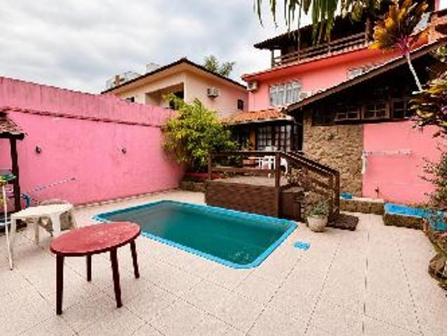 Casa aluguel em Região Geográfica Imediata de Florianópolis, São José