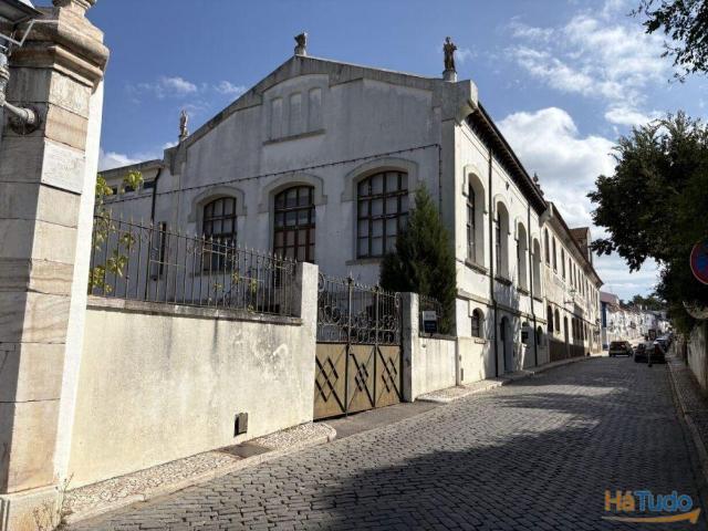 Prédio venda em Estremoz, Évora