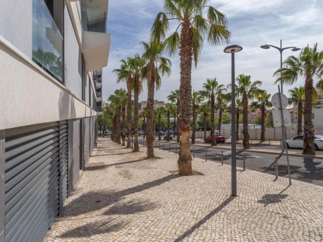 Apartamento alugar em Avenidas Novas, Lisboa