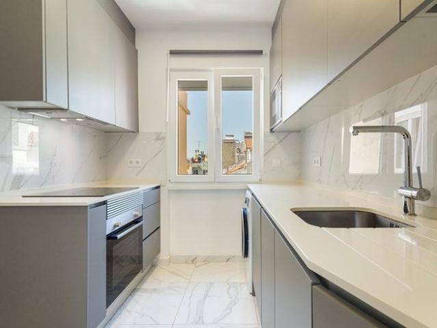 Apartamento alugar em Campo de Ourique, Lisboa
