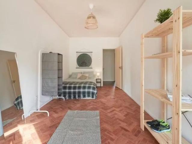 Apartamento alugar em São Francisco Xavier, Lisboa