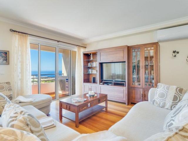 Apartamento alugar em Cais do Carvão, Funchal