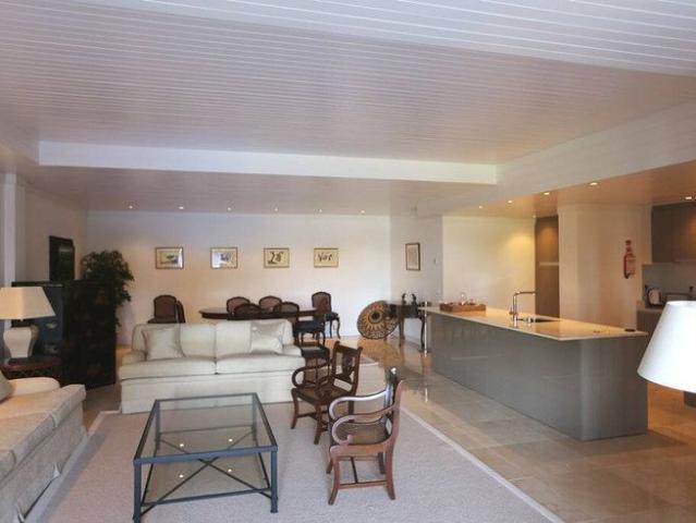 Apartamento alugar em Gandarinha, Cascais