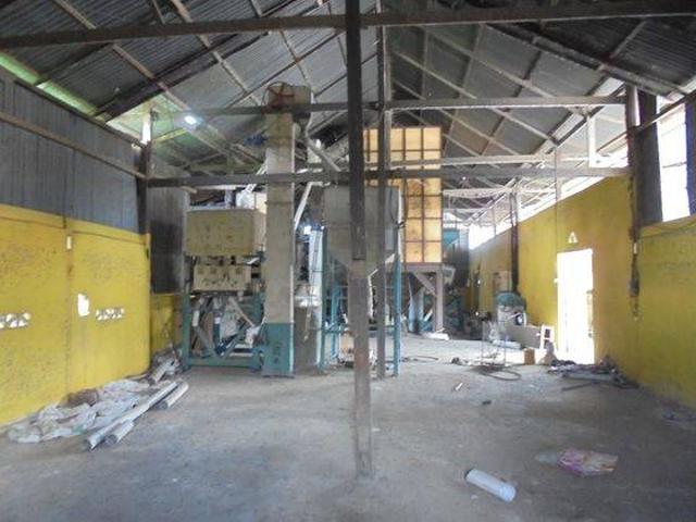 Ruang Usaha dijual di Belawa, Wajo