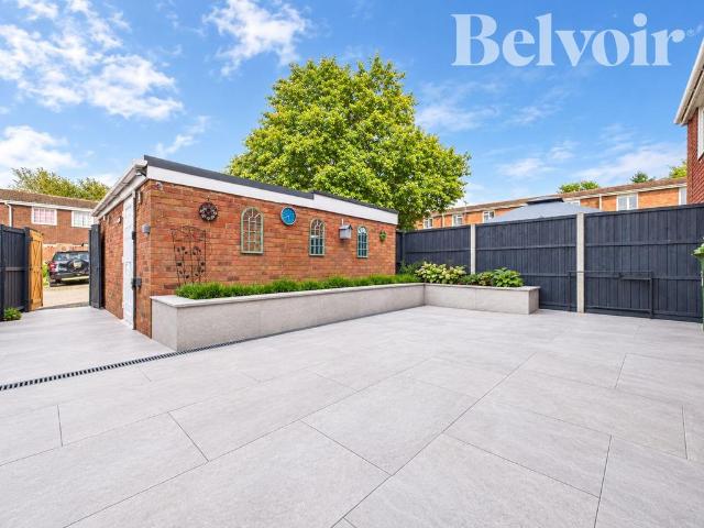 House for rent in Black Dam, Basingstoke and Deane