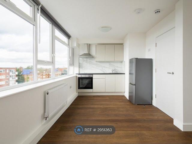Studio for rent in Fallow Corner, Greater London