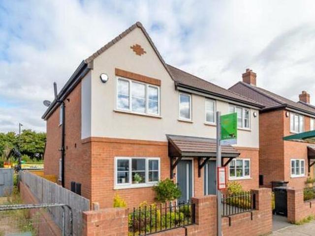 House for sale in Rednal, West Midlands