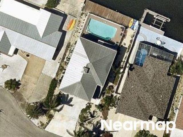 House for sale in Saint James City, Florida