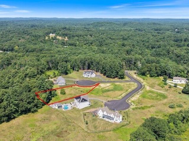 Land for sale in Topsfield, Massachusetts