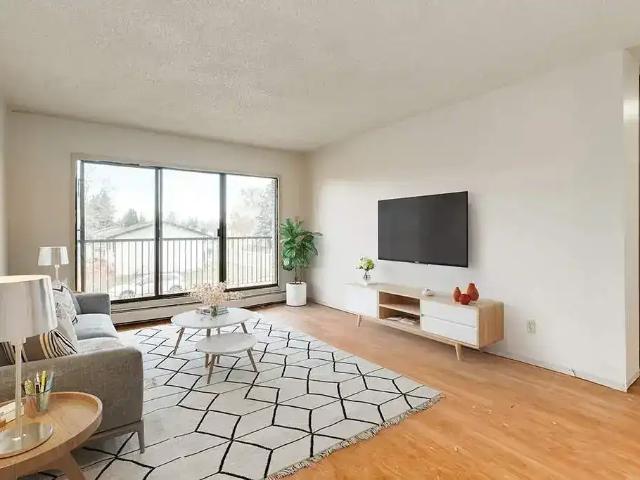 Apartment for rent in Redwood, Lethbridge