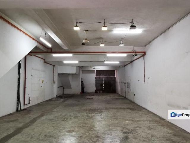 Shop for rent in Petaling, Damansara Damai