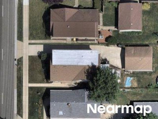 House for sale in Schiller Park, Illinois