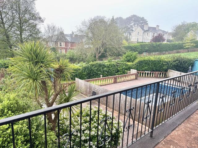 Apartment for rent in Chelston, Torquay