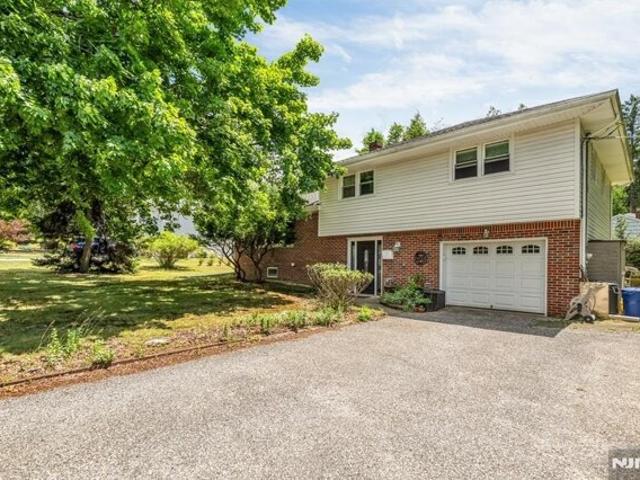 House for sale in Closter, New Jersey