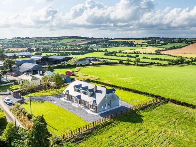 Farm for sale in Stamullin