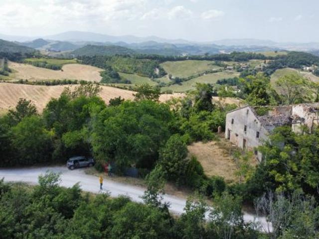 Terreno in vendita a Tufo, Marche