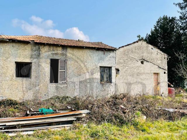 Rustico in vendita a Arce, Lazio