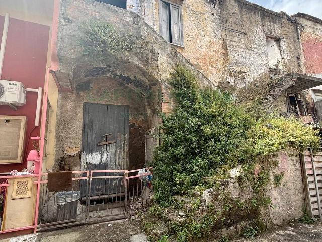 Rustico in vendita a Pomigliano D'arco, Campania